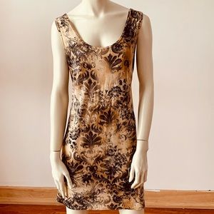 Cute poolside/beach sundress!